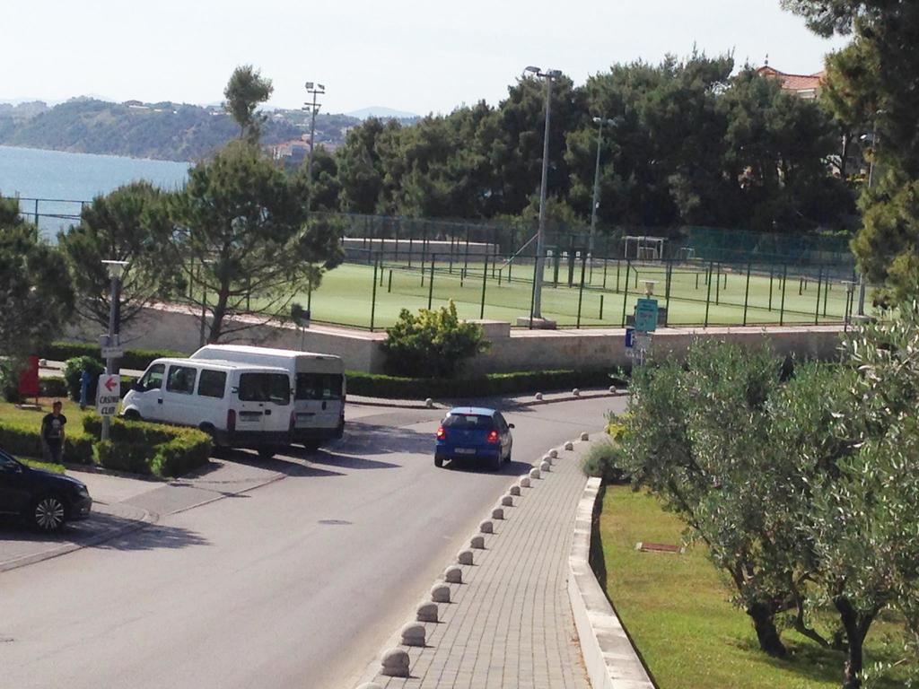 פודסטראנה Kristian Apartments מראה חיצוני תמונה