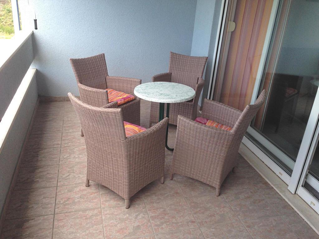 פודסטראנה Kristian Apartments מראה חיצוני תמונה