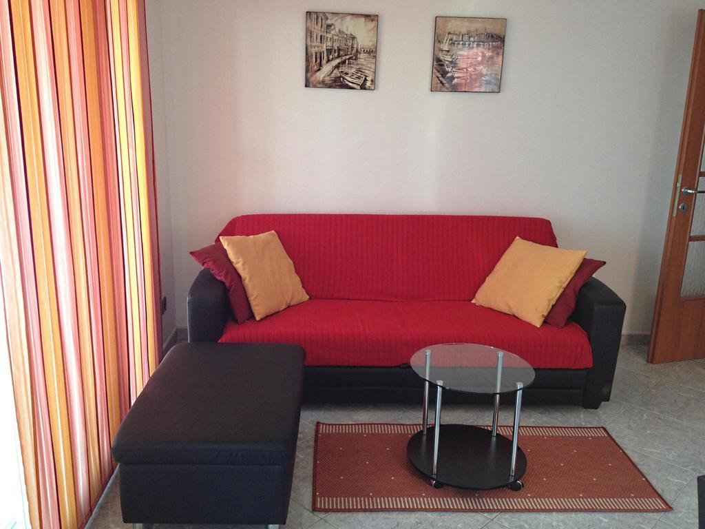 פודסטראנה Kristian Apartments מראה חיצוני תמונה